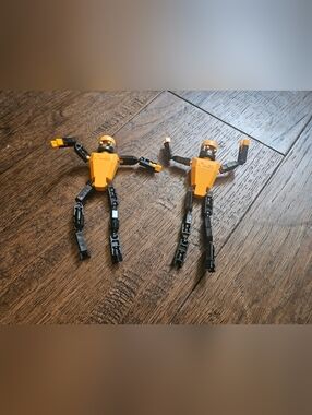 K'NEX 6 Inch Lot Of 2 Action Figures Robot People Men Replacement Bright Orange.